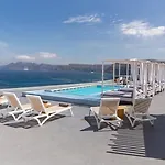 Goulielmos & Hotell