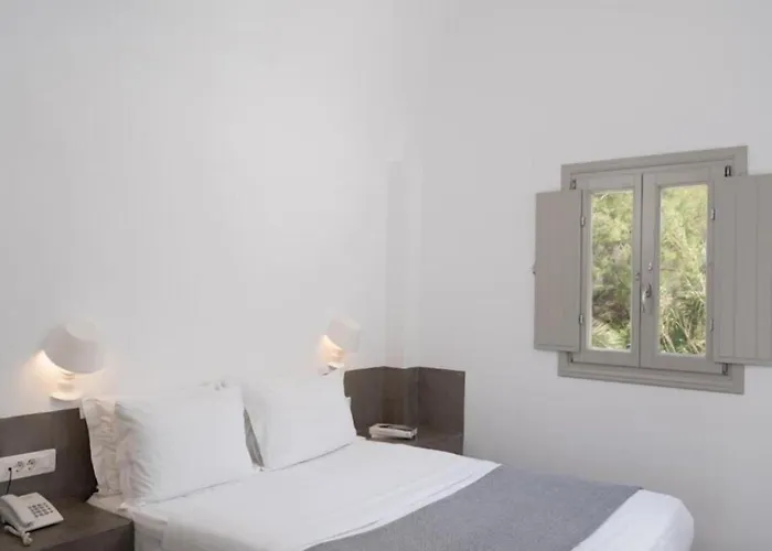 Goulielmos & 4* Akrotírion