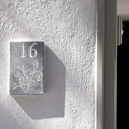 Goulielmos & 4* Akrotírion