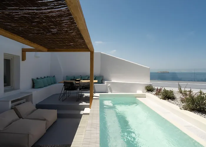 Goulielmos & Hotell 4*